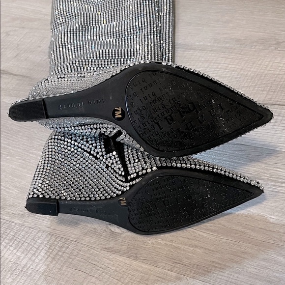 Gianni Bini Gabortwo Rhinestone Tall Wedge Boots Size 7 M New with Defects - Picture 6 of 9